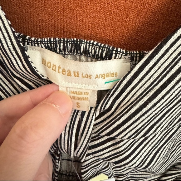 NWT Monteau Linen Blend Black and White Striped Babydoll Top Size S - Picture 3 of 7